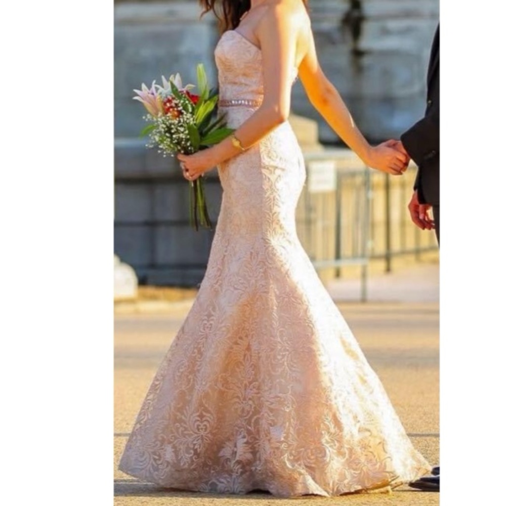 Elegant Strapless Lace Gown